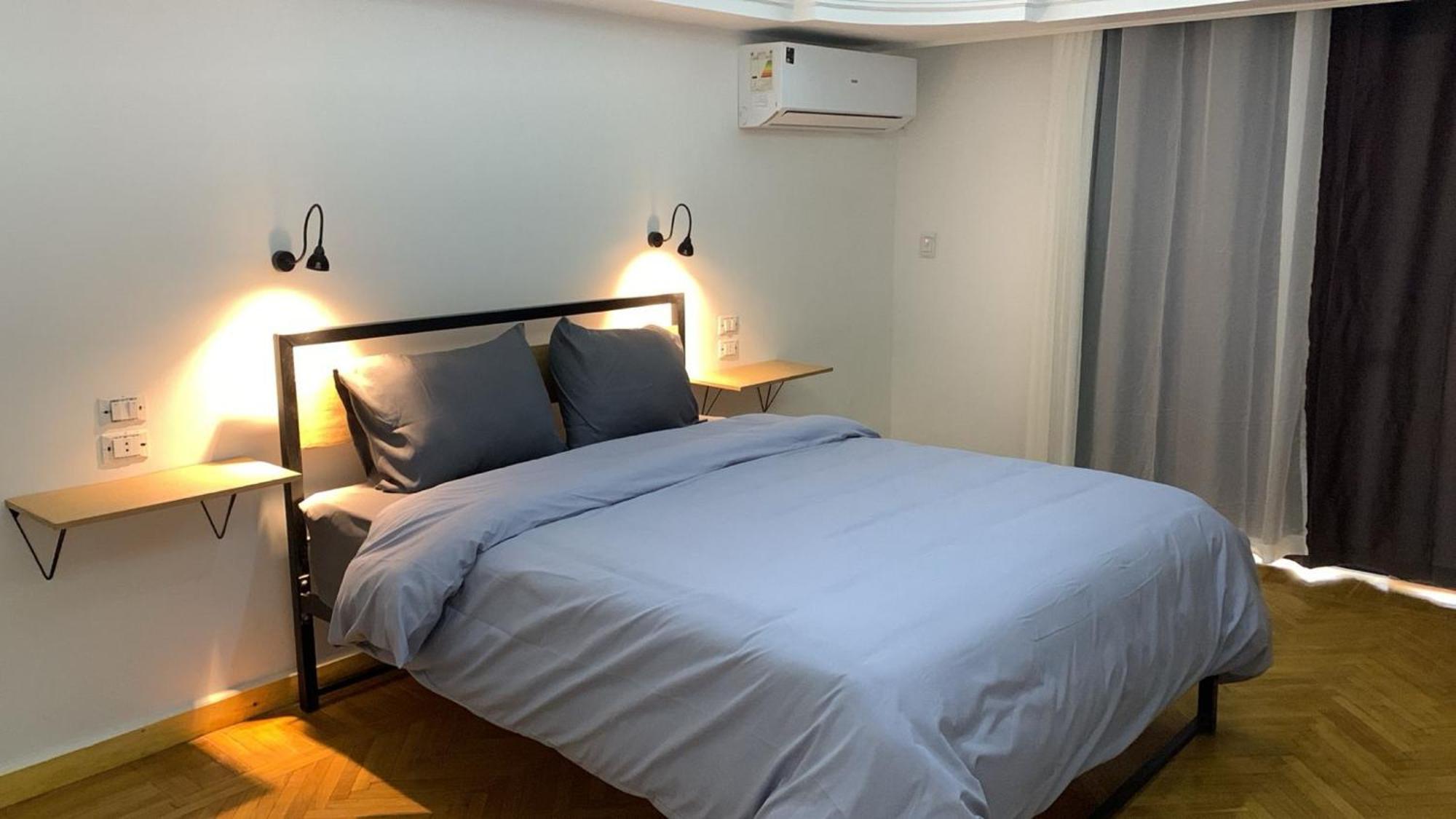Pyramids Nights Hostel Kafrat al Jabal Bagian luar foto