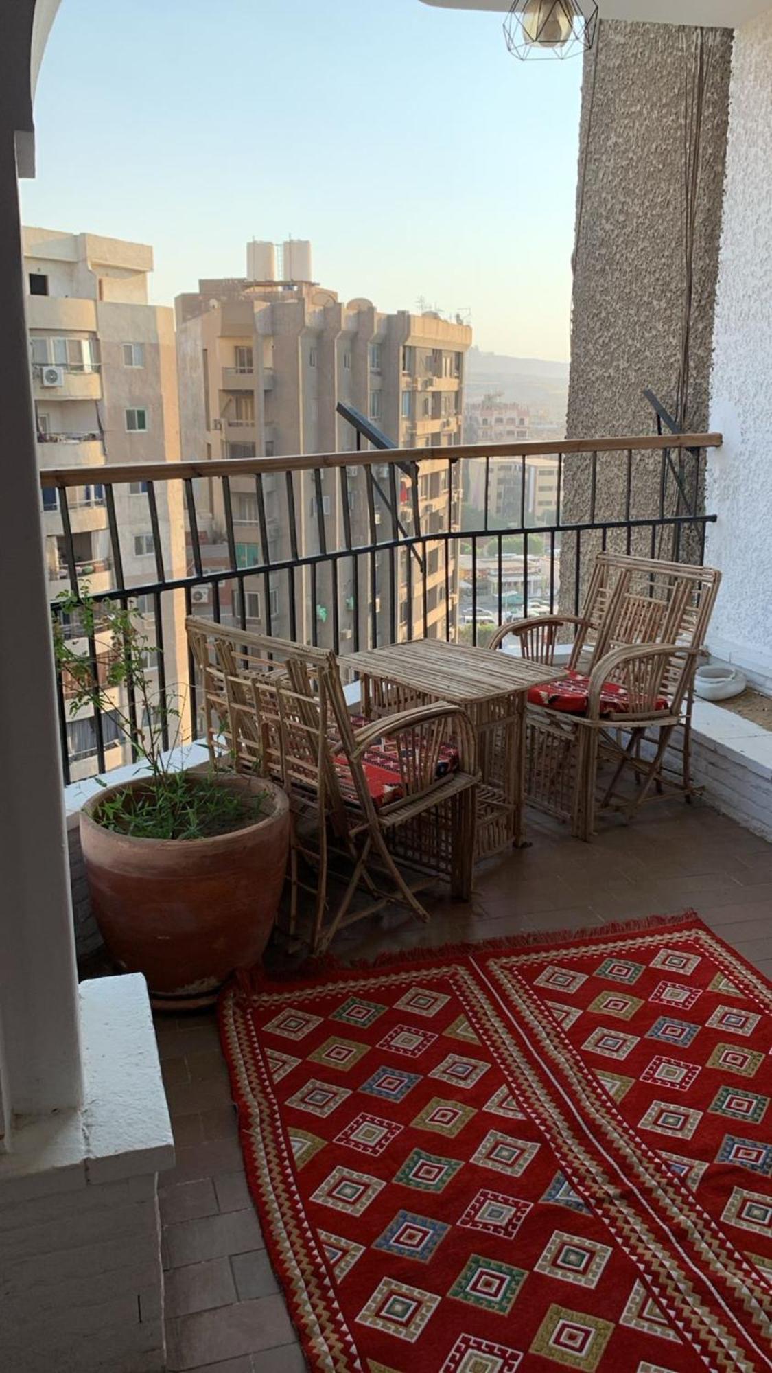Pyramids Nights Hostel Kafrat al Jabal Bagian luar foto