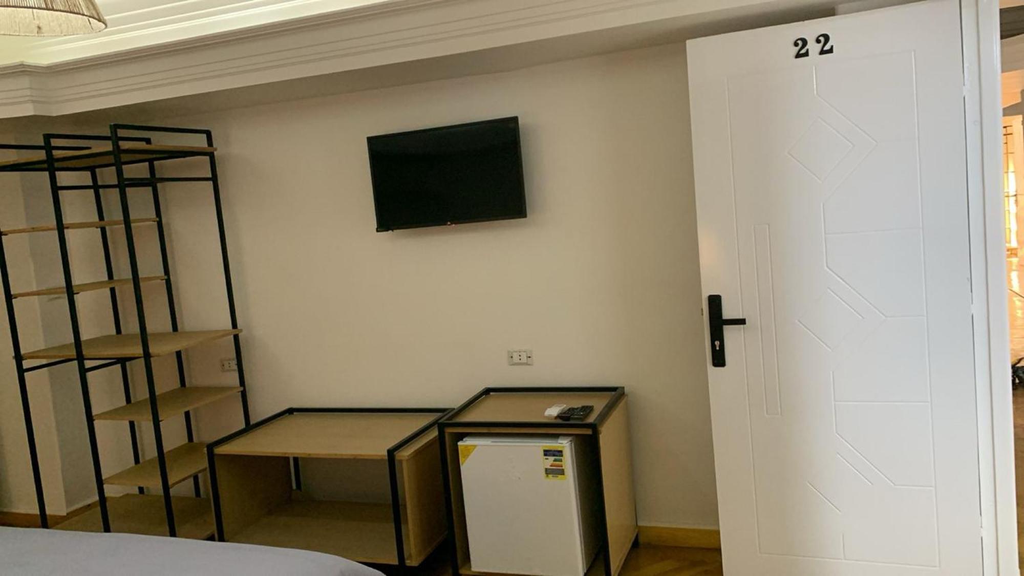 Pyramids Nights Hostel Kafrat al Jabal Bagian luar foto